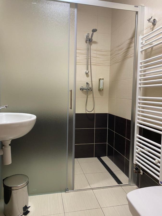 Penzion Pod Tureckom Hotel Trenčianske Bohuslavice Buitenkant foto