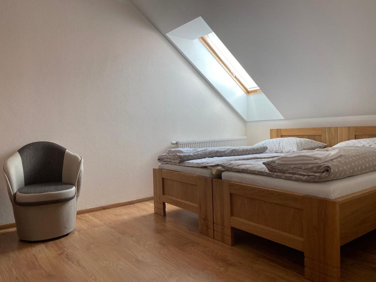 Penzion Pod Tureckom Hotel Trenčianske Bohuslavice Buitenkant foto